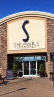 Shuckers Oyster Grill food