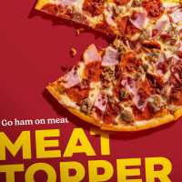 Toppers Pizza food