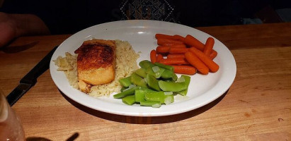 Cheddar's Scratch Kitchen food