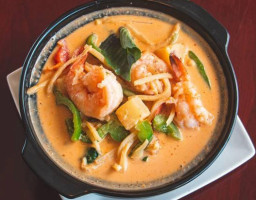 Thai Basil Lindenhurst food