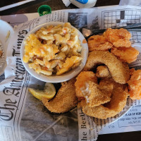 Southern Girls Soul Food food