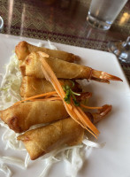 Janya's Thai Cuisine food