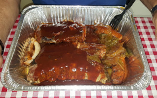 Curt's Smokin' Ribs food