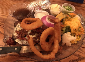 Hale's Tavern food