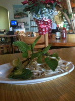 Pho Be Vietnamese Noodle House food