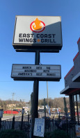 East Coast Wings Grill food