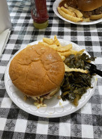 Gators Bbq food