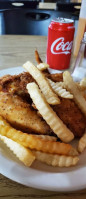 Wendill's Chicken House food