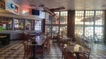 The Original Mels Diner inside