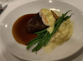 Belfry Inn And Bistro food