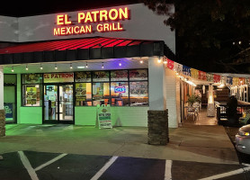 El Patron Mexican Grill outside