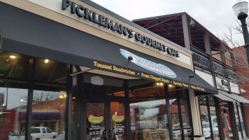 Pickleman's Gourmet Cafe outside