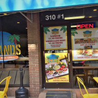 Islands Fresh Mex Grill food