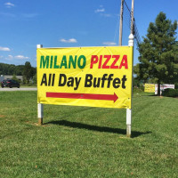 Milano Pizza outside