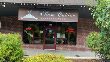 Siam Cuisine food