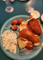 Local's Family Diner food