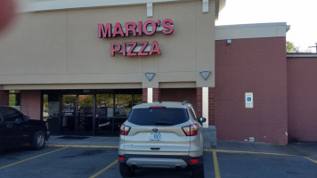 Mario's Pizza outside