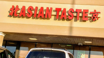 Asian Taste outside