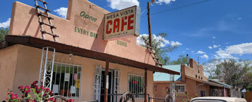 Mesa Vista Cafe outside