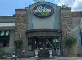 Perkins Restaurant & Bakery outside