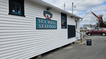 Sea Well Seafood Mystic outside