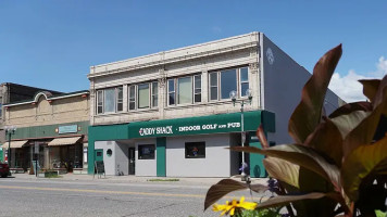 The Caddy Shack Indoor Golf Pub outside