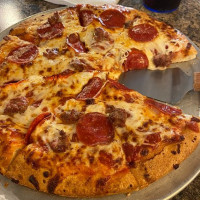 The Villa Pizza Company food