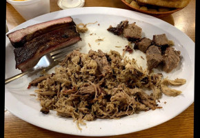 Johnny's -b-q Catering food