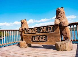 George Inlet Lodge outside