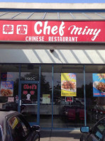 Chef Ming Chinese Food To Go outside