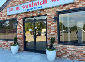 Ghent Sandwich Shop, A Family Diner outside