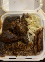 Caribbean Hut food