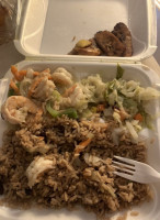 Caribbean Hut food