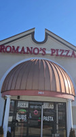 Romano's Pizza Italian food