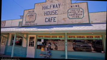 Halfway House Cafe outside