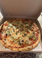 Nunzio's Pizza food