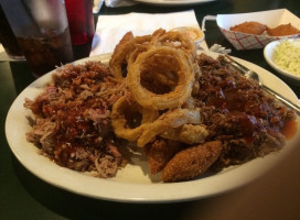 Ole Carolina Barbeque food