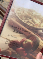 Ann's Country Kitchen food