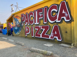 Pacifica Pizza food