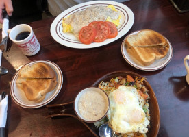 Hilltop Coney Diner food