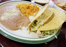 Rancho Los Primos food