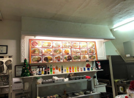 Taqueria Los Hermanos food