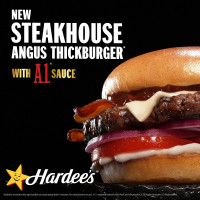 Hardee’s food