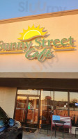 Sunny Street Cafe outside