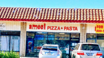 Ameci Pizza Kitchen outside