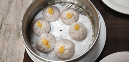 Shanghai Dumpling food