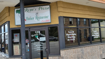 Reno's Pizza Italian inside