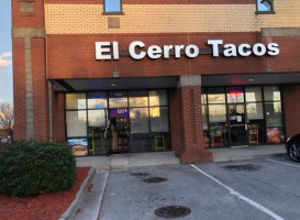 El Cerro Tacos outside