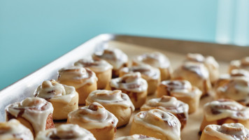 Cinnabon food