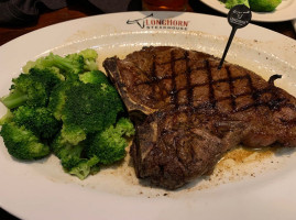 Longhorn Steakhouse food